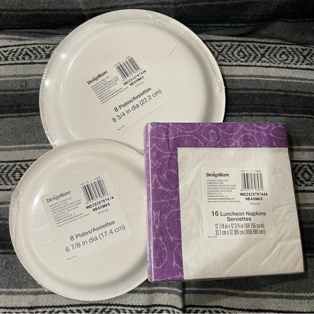 The Nightmare Before Christmas Paper Plate and Napkin Set